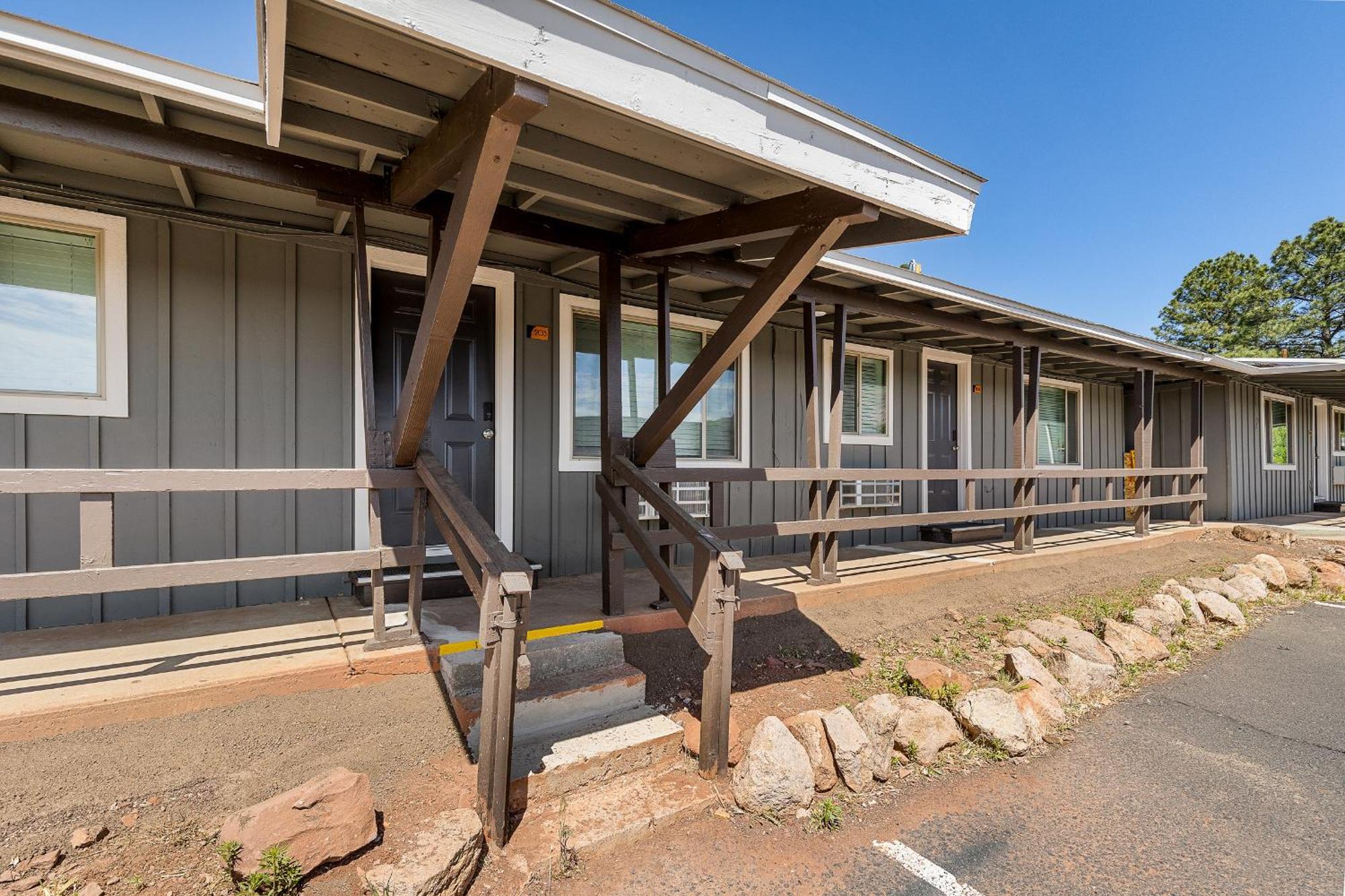 Venture At Route 66 Apartment Flagstaff Exterior photo